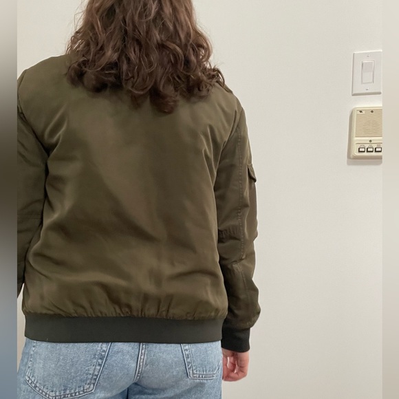 Zara bomber jacket - Picture 6 of 6